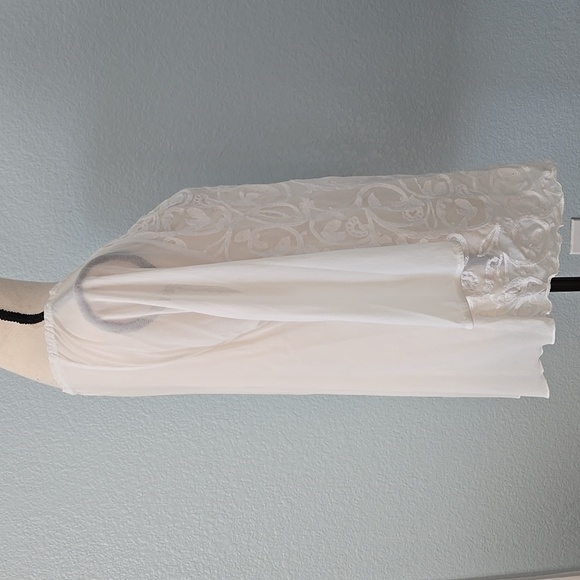 COLDWATER CREEK White Embroidered 3/4 Sleeves Blouse Sz XL 16 Tie Scoop Neck - Picture 6 of 12